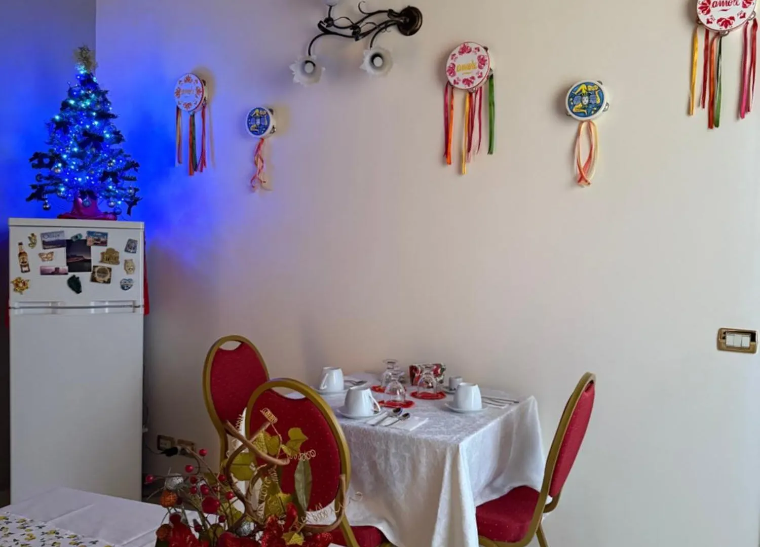 ベッド・アンド・ブレックファスト B&B L' Aquila Dell' Etna サンタ・ヴェネリーナ